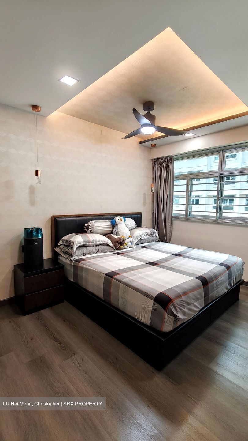 Blk 428B Floral Spring @ Yishun (Yishun), HDB 5 Rooms #632945601